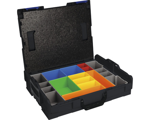 Open gereedschapskoffer met vakken in verschillende grootten