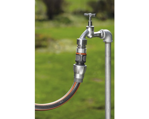 Tuinslangaansluiting op de buitenkraan