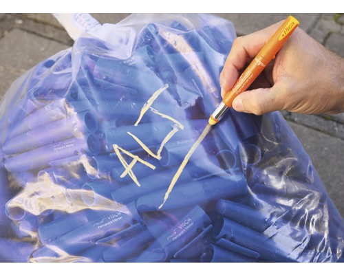 Een zak met blauwe Pica Visor Permanent Markers wordt beschreven met een Pica Marker.