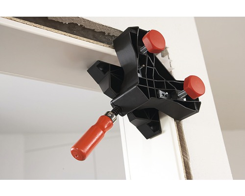 Deurspreider voor de installatie van binnendeuren