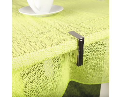 Tafelopstelling met tafelkleed en tafelkleedklem