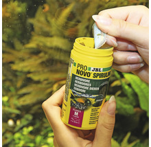 JBL Pro Novo Spirulina visvoerpot wordt geopend