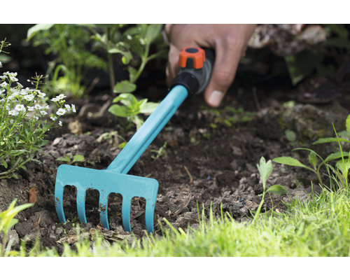 Tuinhark in gebruik in de tuin