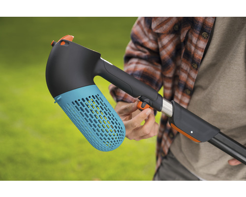 Tuingereedschap voor onkruidbestrijding met sproeifunctie en reservoir