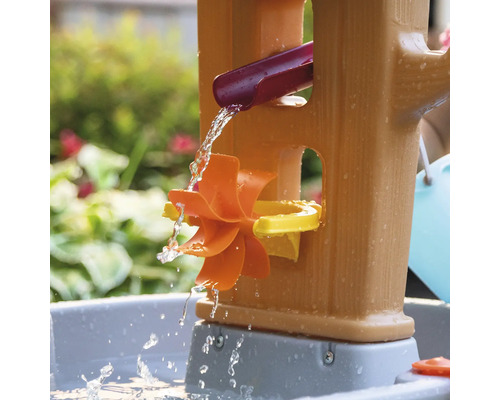 Waterspeeltafel met turbine en waterglijbaan