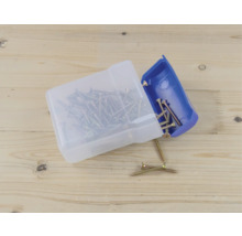 Schroeven in een opbergdoos