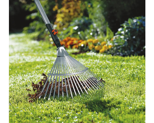 Bladhark in gebruik op gazon