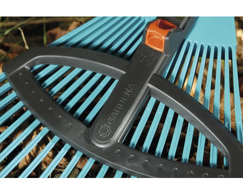 Gardena hark met verstelbare tandbreedte