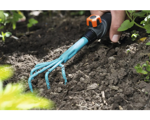 Tuinfrees in gebruik in de grond