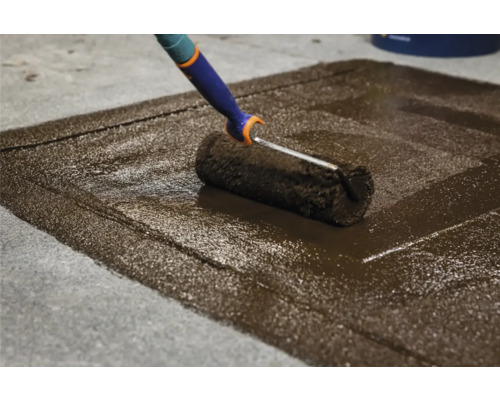 Aanbrengen van een coating met een verfroller op een oppervlak