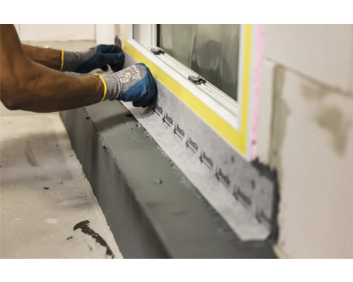 Raaminstallatie met afdichtband door vakman