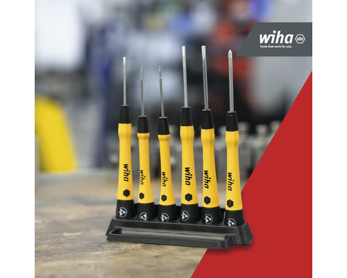 Wiha schroevendraaierset met sleuf en kruiskop op een houder