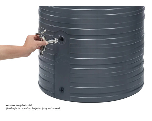 Detail van een regenton met gemonteerde kraan als toepassingsvoorbeeld