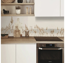 Keukenscène met modern keukeninterieur, inclusief rietmotief op de spatwand