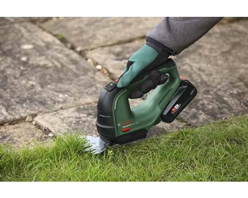 Bosch AdvancedShear 18V accugrasschaar in gebruik