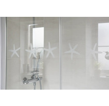 Douche met zeesterrenpatroon en douchearmatuur