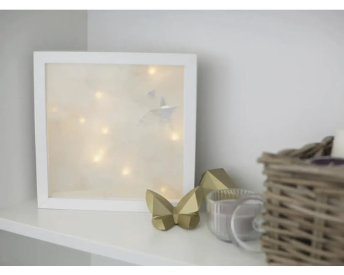 Decoratief lichtobject met sterren en lichtsnoer in witte lijst