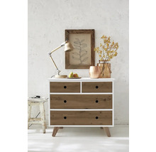 Dressoir met vier laden, decoratie, lamp en afbeelding