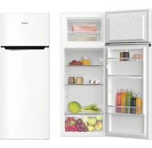 Amica koelkast met open deur en etenswaren