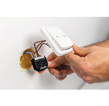 Installatie van een Shelly Smart Home apparaat op een lichtschakelaar