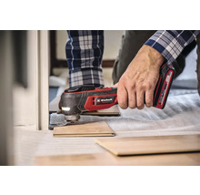 Eénhandig multifunctioneel gereedschap bij het snijden van laminaat