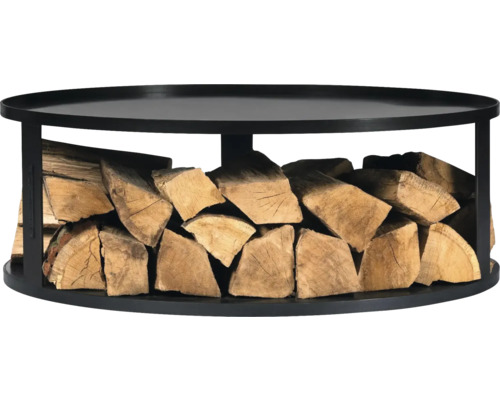 Houtmand met houtblokken