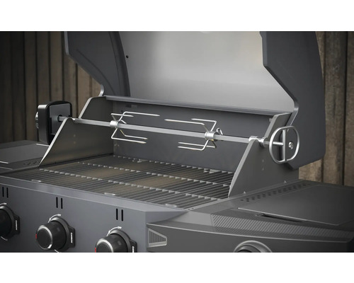 Detailopname van barbecue met draaispit