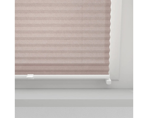 Plissé rolgordijn op het raam