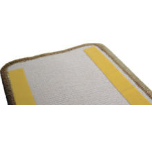 Gedetailleerd zicht op een tapijtonderlegger met plakstrips