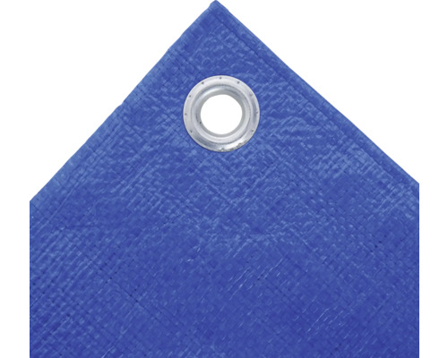 Detail van een blauw zeil met een oog