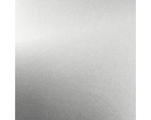 Zilverkleurig, metalen oppervlak.