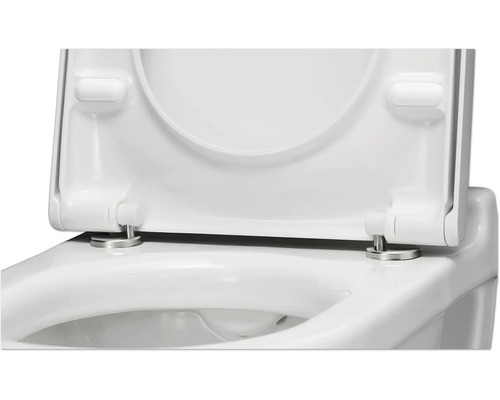 Detailopname van een witte toiletbril met open deksel