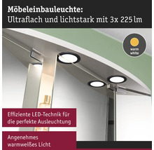 Meubel inbouwlamp met ledspots in een spiegelkast