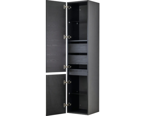 Open badkamerkast met legplanken en lades