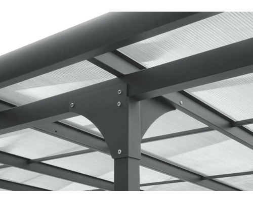 Detailweergave van een tuinpaviljoen met polycarbonaat platen