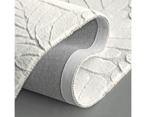 Gedetailleerde weergave van een tapijt met bladmotief