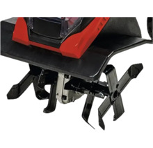 Gedetailleerd beeld van een tuinfrees met plantmessen