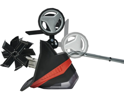 Detailopname van een tuinfrees met wielen en freesmessen.