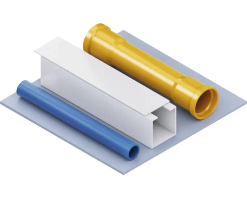 Afvoerpijpen en kabelgoot op een plaat