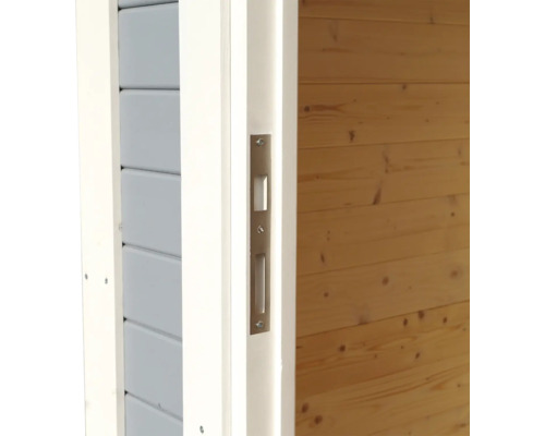 Detailaanzicht van een deurslot op een houten deur