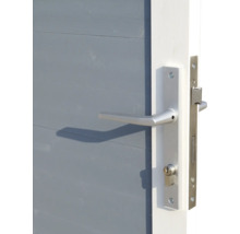 Deurbeslag met handgreep op een houten deur