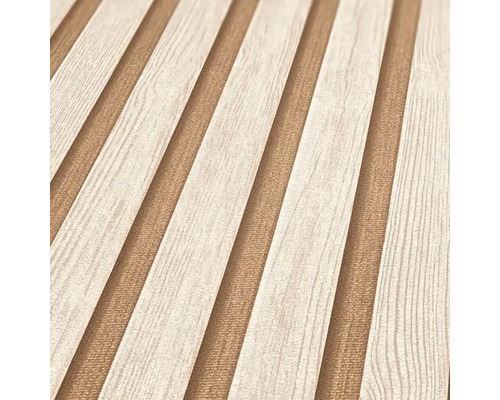 Behang met houtlook en streepmotief