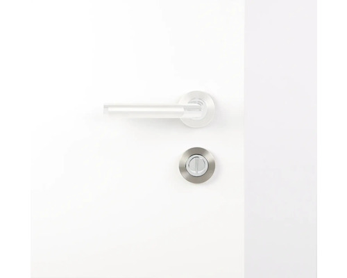 Deurbeslag met deurkruk en rozet op een deur