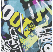 Abstract graffiti-ontwerp met geometrische vormen en letters.