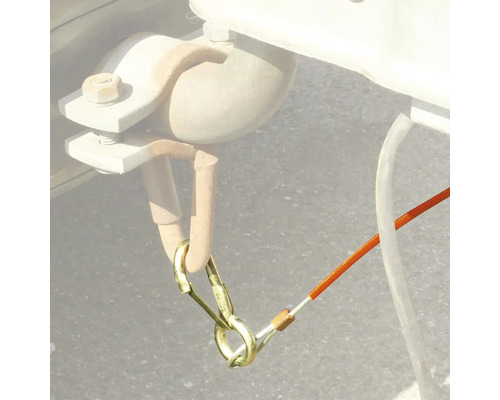 Breekkabel bevestigd aan aanhanger