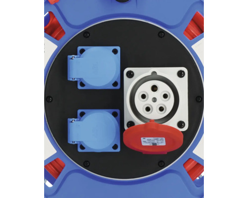 Close-up van een haspel met stopcontacten