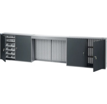 Werkplaatskast met schuifdeuren en geperforeerde wand