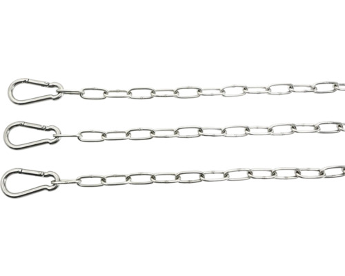 Drie zilverkleurige kettingen met karabijnhaken