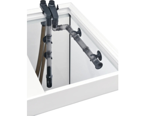 Aquarium binnenfilter in aquarium