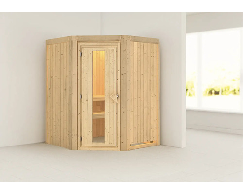 Houten hoeksauna met glazen deur in een lichte ruimte